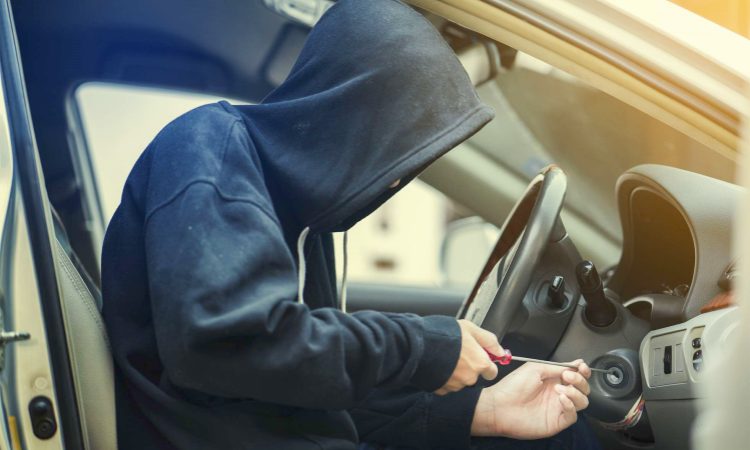 How GPS Jammer Prevent Car Theft